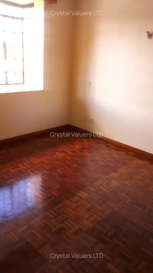 3 Bed Apartment with En Suite in Lavington - 2