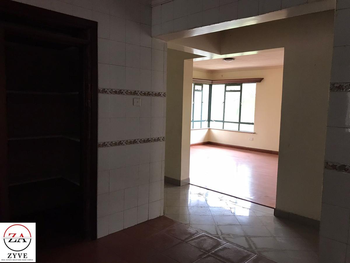 Serviced 2 Bed Apartment with En Suite at Kilimani - 12