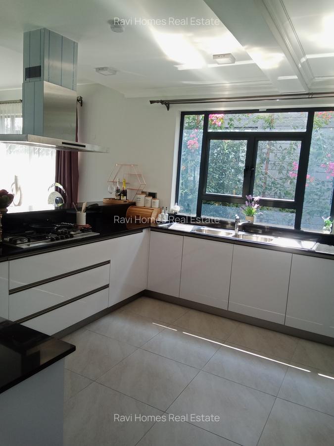4 Bed Townhouse with En Suite in Kiambu Road - 19