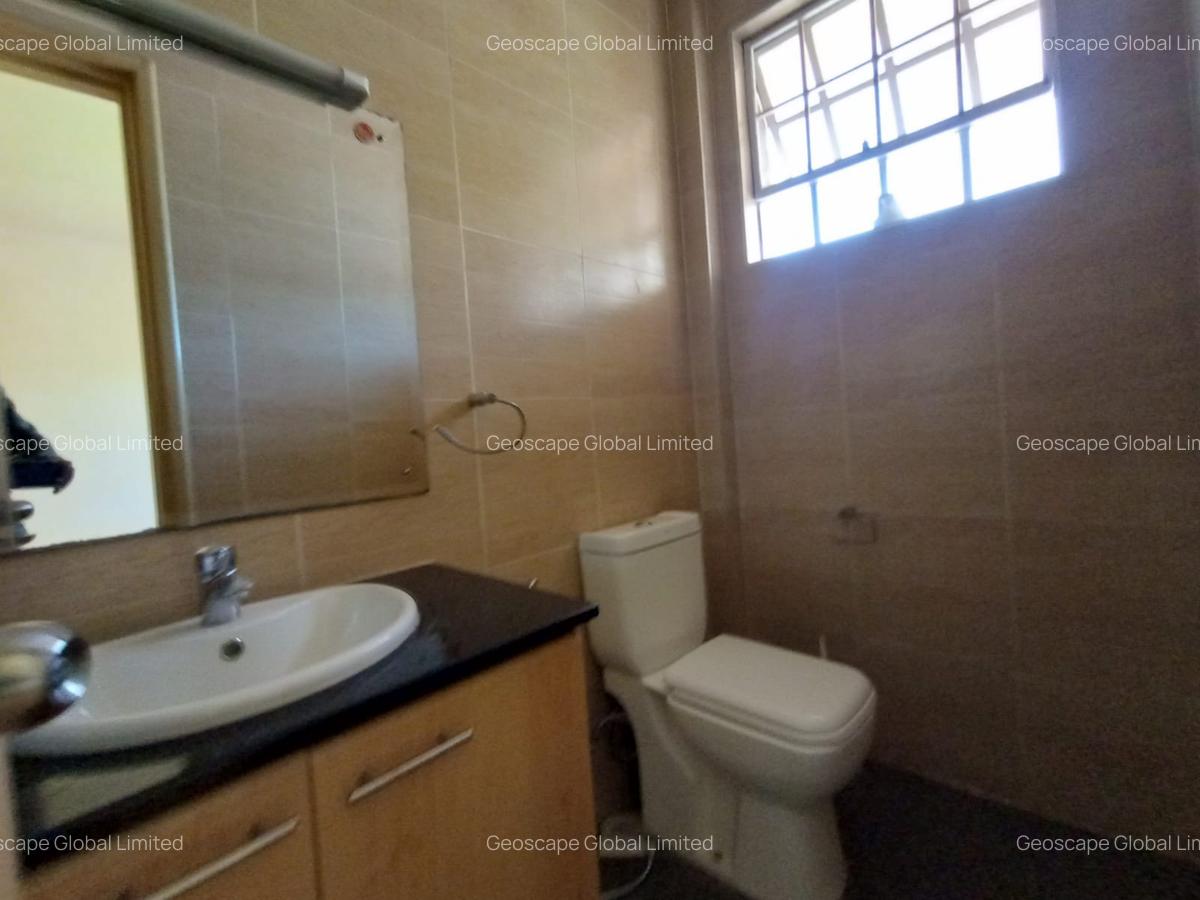 4 Bed House with En Suite in Karen - 12