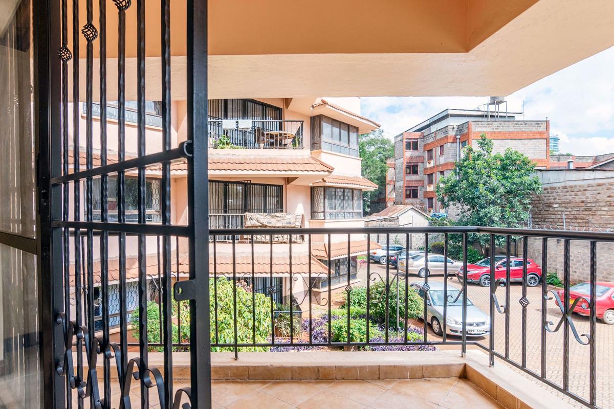 3 Bed Apartment with En Suite in Westlands Area - 19