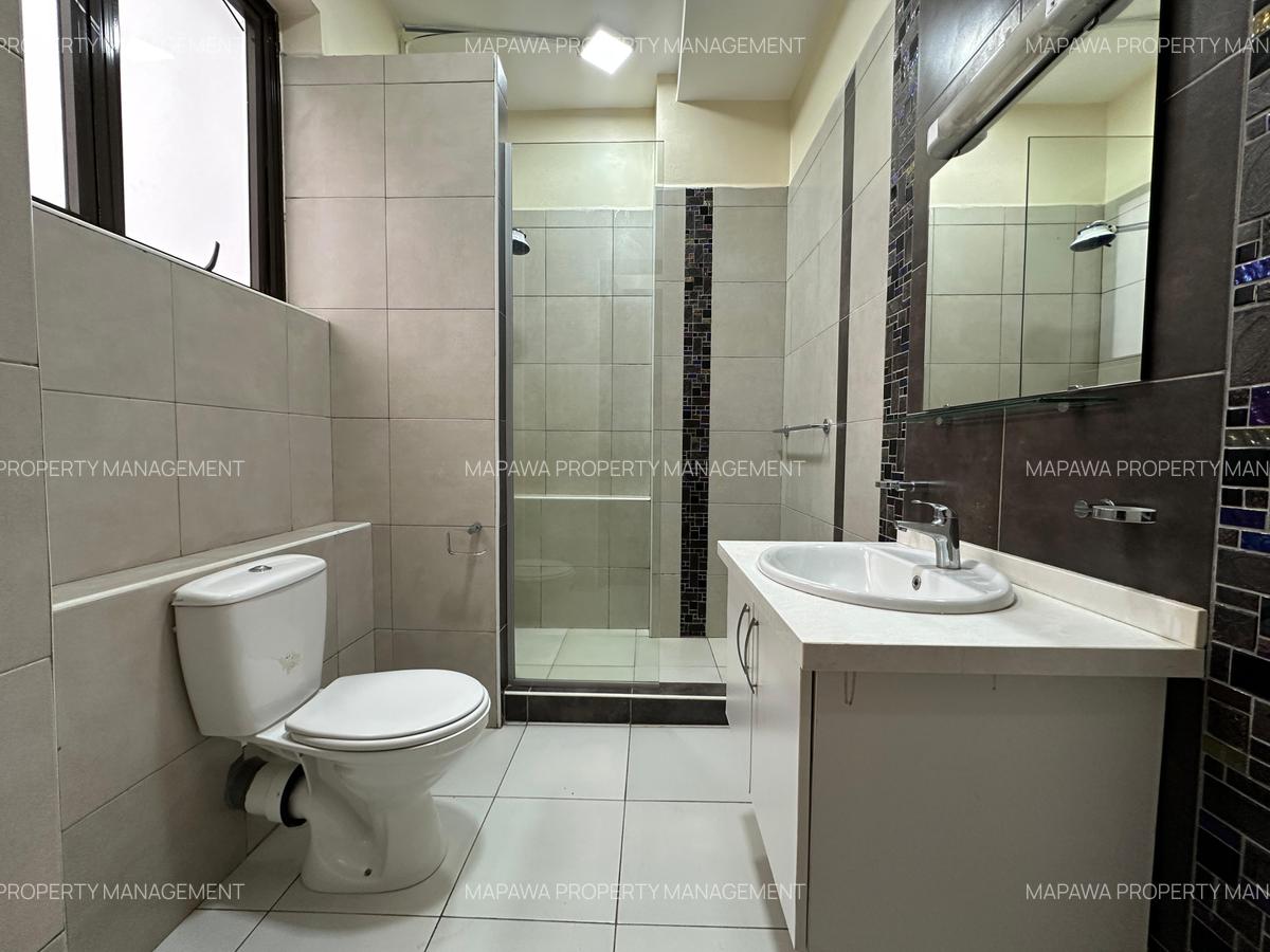 Serviced 4 Bed Apartment with En Suite in Westlands Area - 4