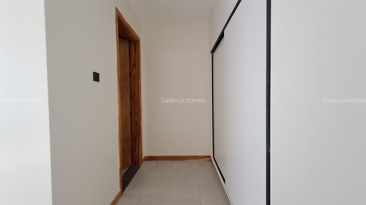 4 Bed Apartment with En Suite at Peponi - 13