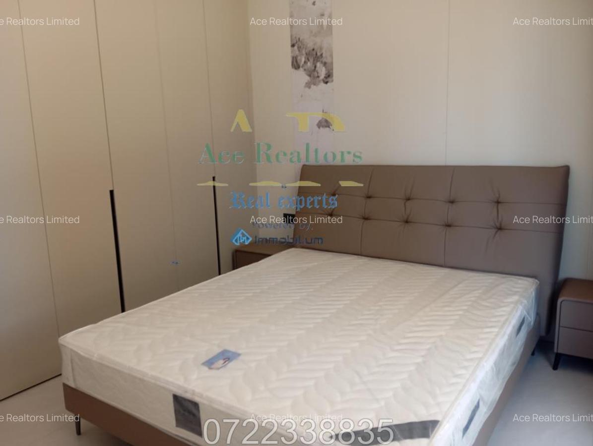 5 Bed Townhouse with En Suite at Lavington - 7