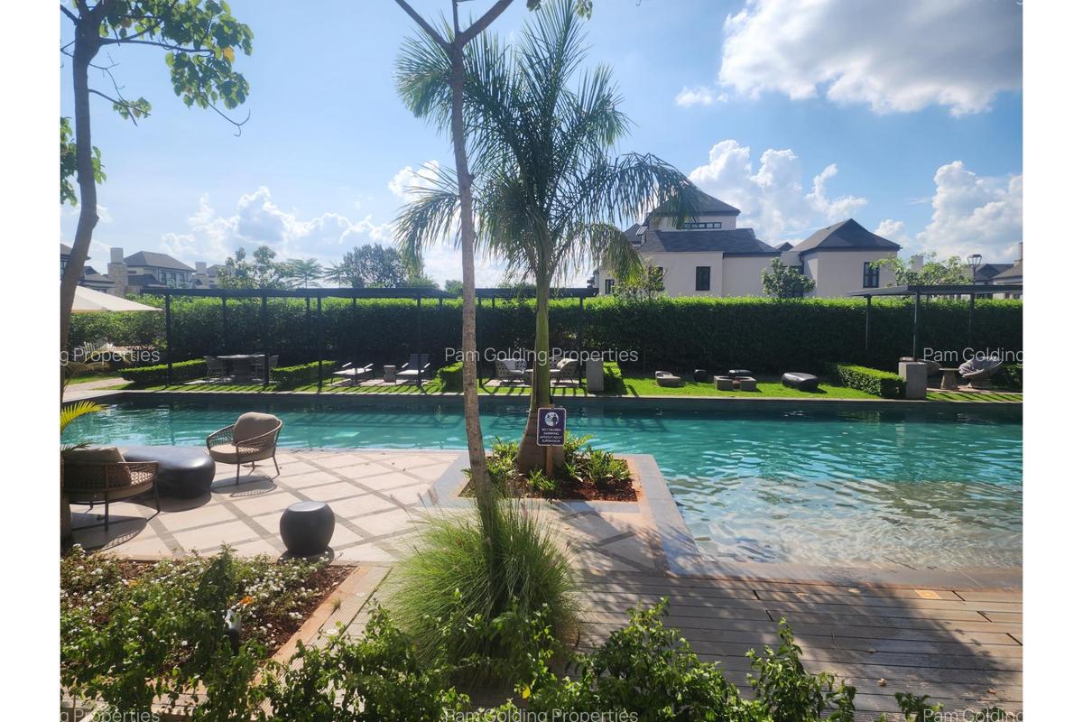 6 Bed Villa with En Suite at Palm Valley - 20