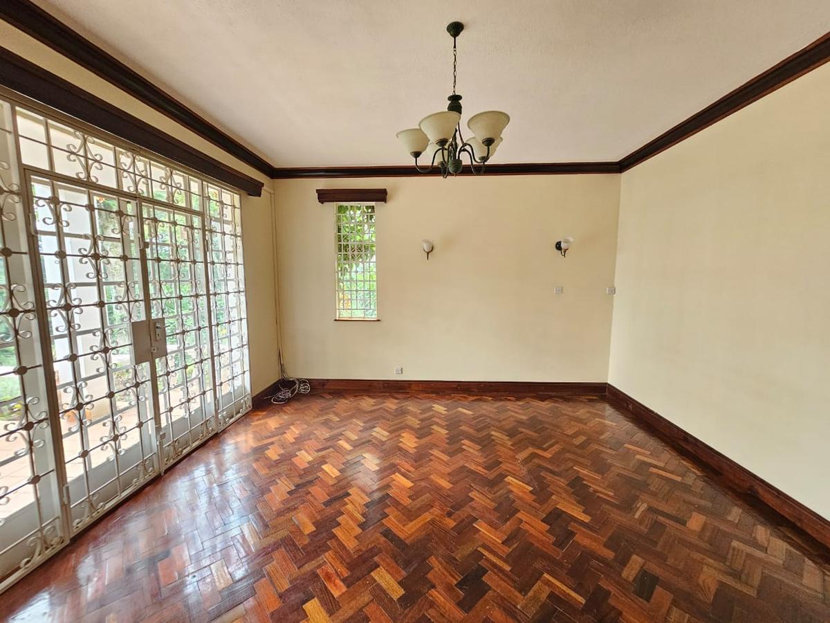 5 Bed House with En Suite in Muthaiga - 9