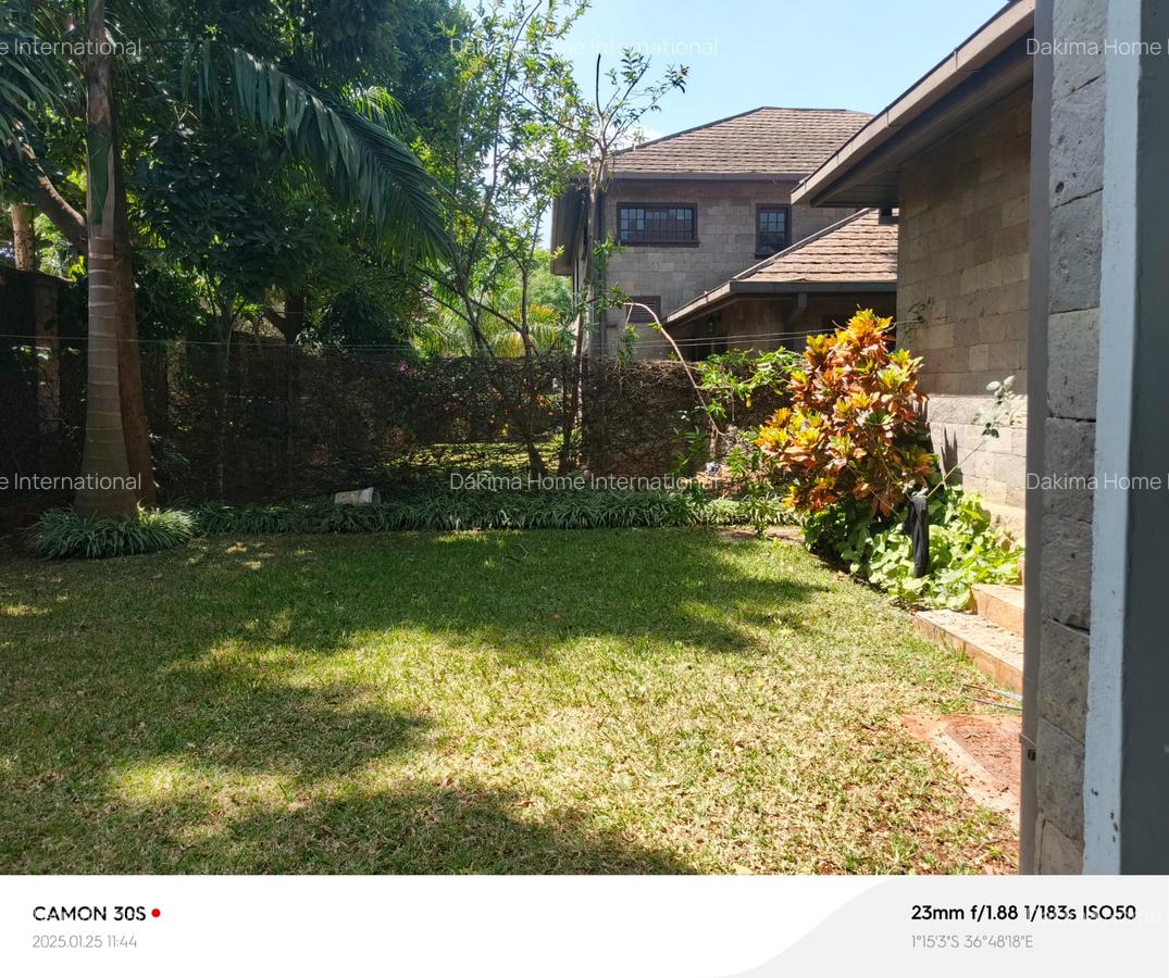 4 Bed Townhouse with En Suite in Spring Valley - 20