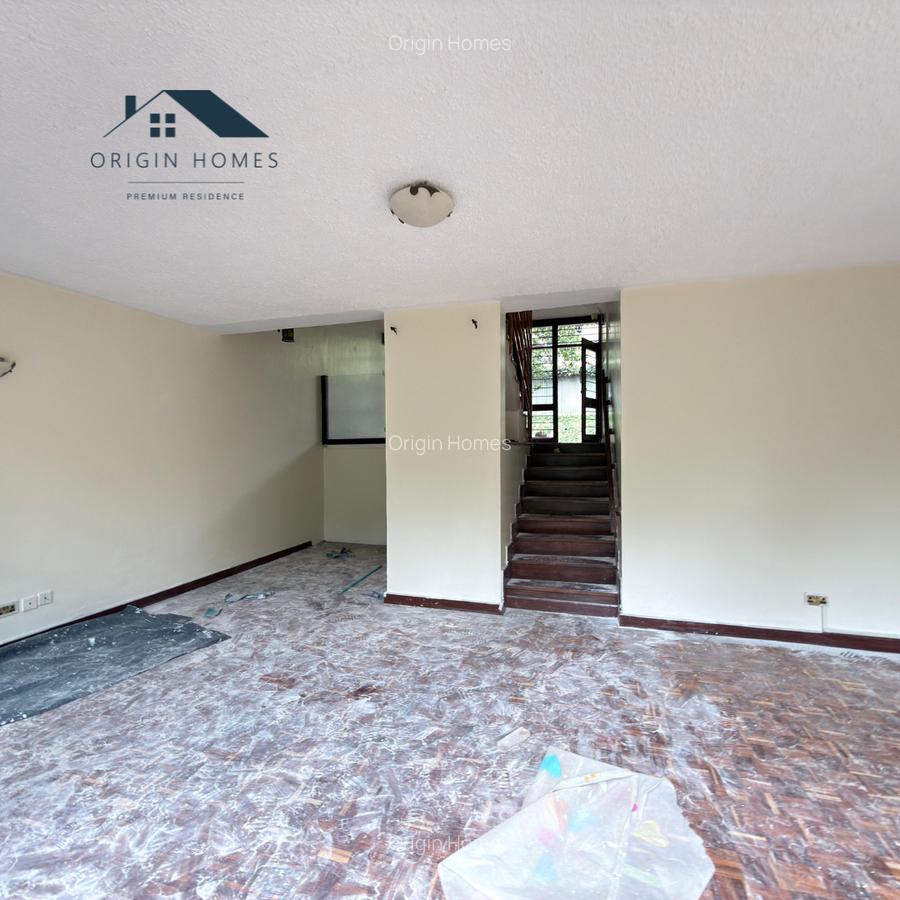 4 Bed Townhouse with En Suite at Kilimani - 9