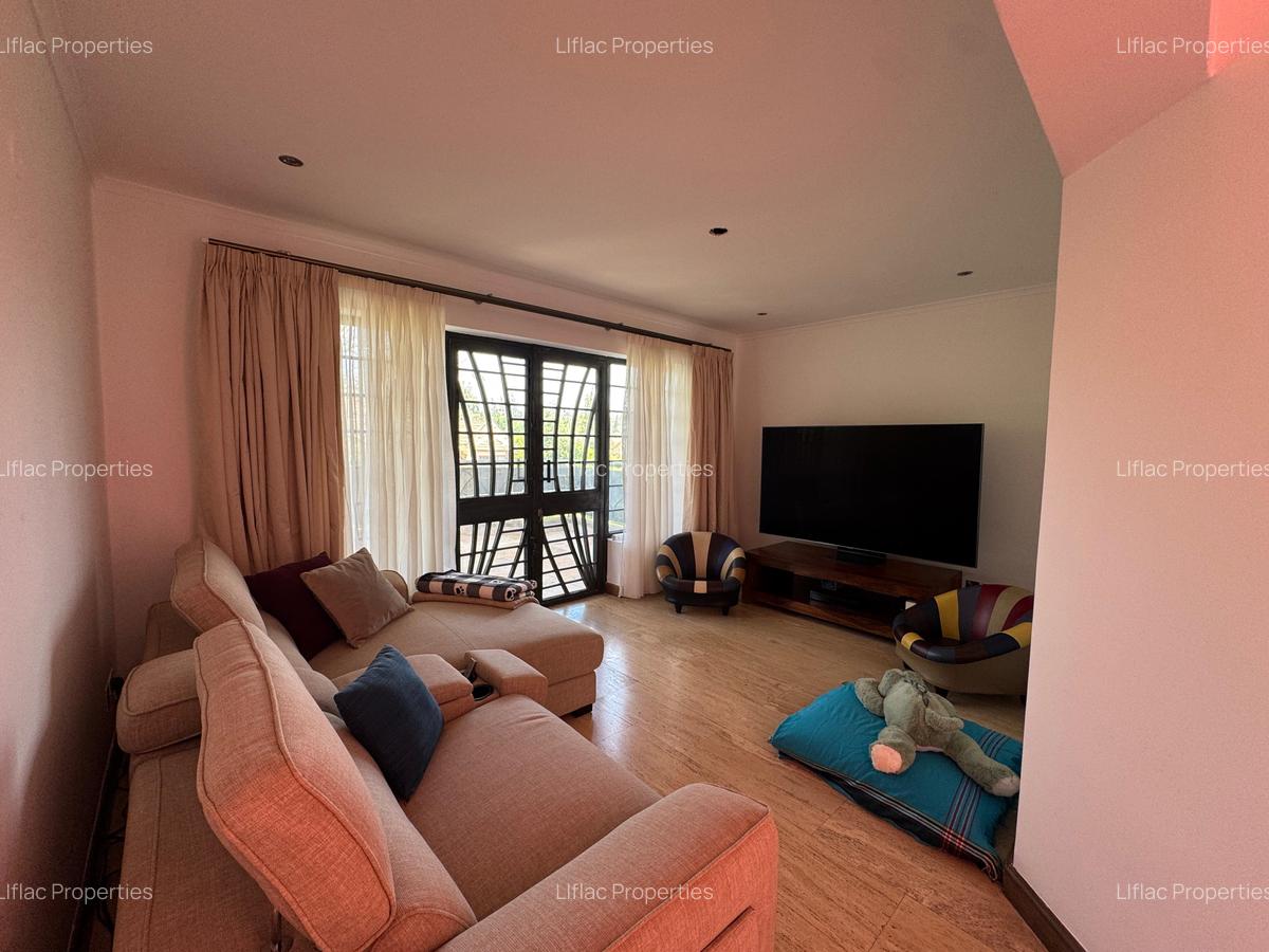 4 Bed Townhouse with En Suite in Runda - 16