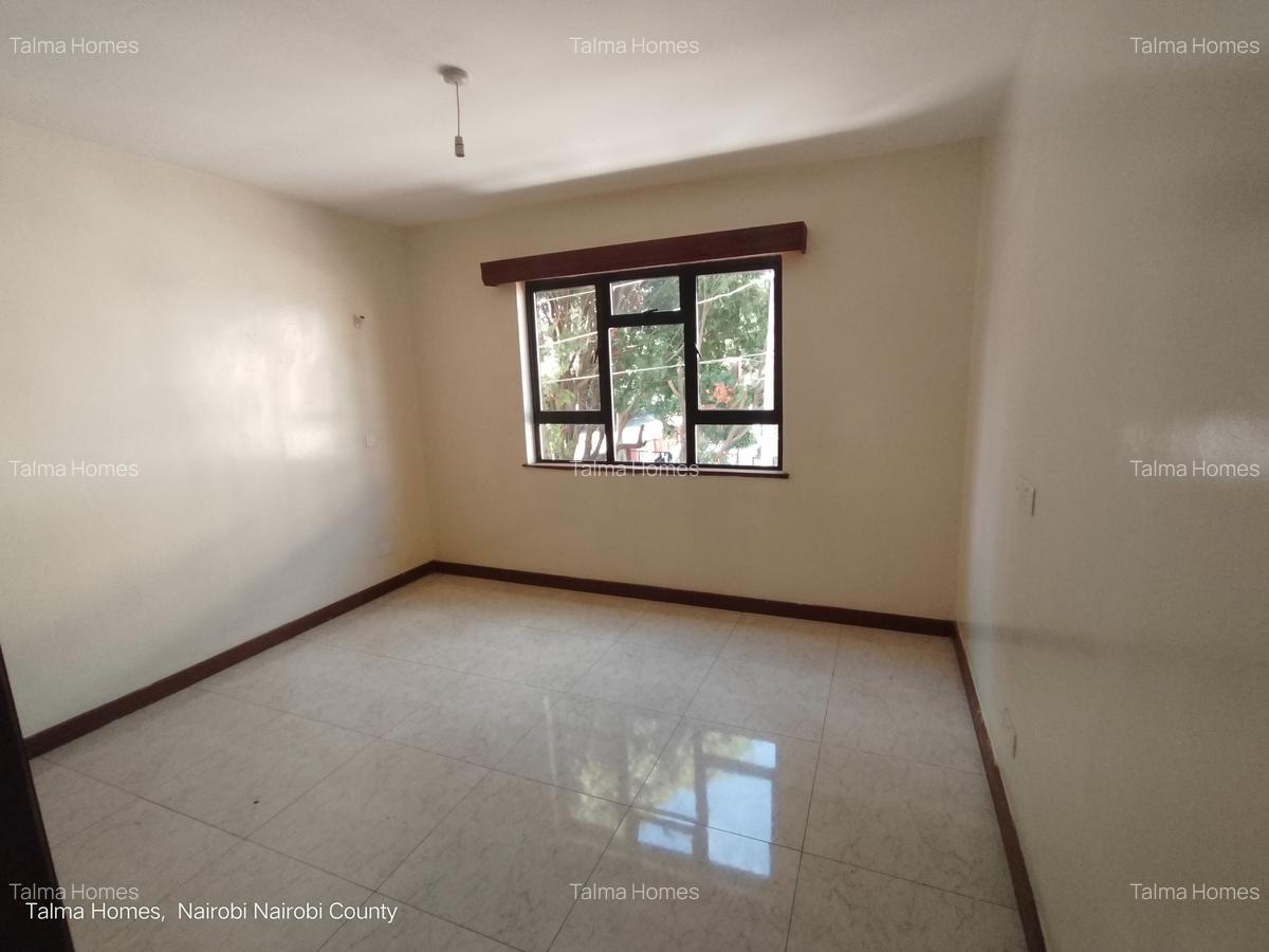 3 Bed Apartment with En Suite at Off Rhapta Road - 17