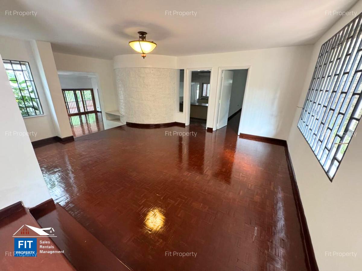 4 Bed Villa with En Suite in Muthaiga - 3