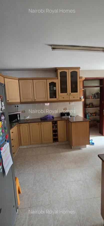 4 Bed Townhouse with En Suite at Eldamaravin General Mathenge - 9