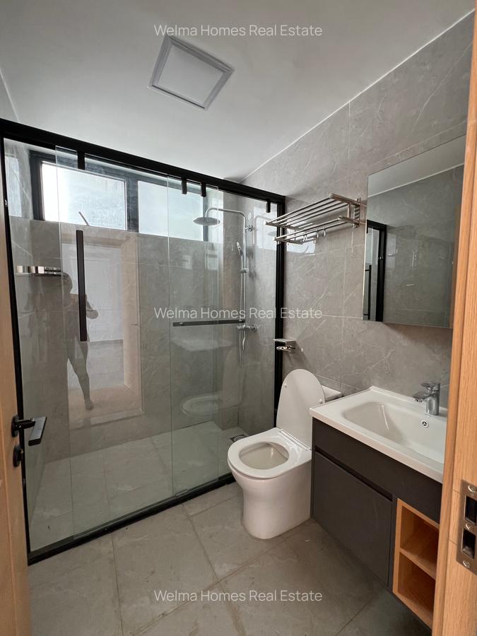 2 Bed Apartment with En Suite in Lavington - 8