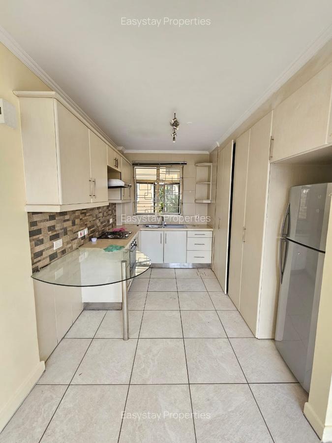 Serviced 1 Bed Apartment with En Suite in Lavington - 3