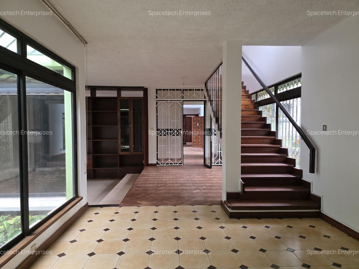 5 Bed House with En Suite in Muthaiga - 5