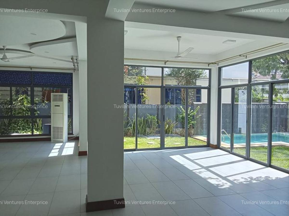 5 Bed Villa with En Suite at Nyali Mombasa - 9