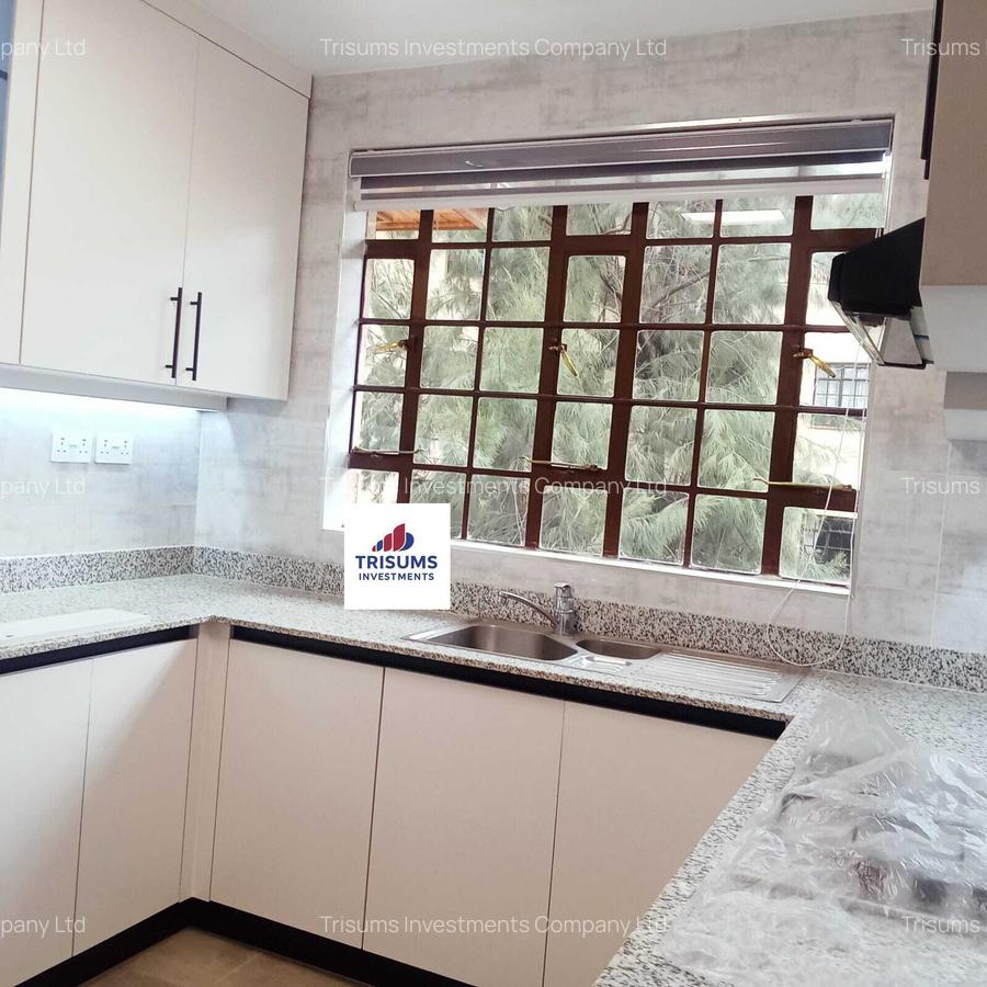 3 Bed Apartment with En Suite at Prp7+494 - 3