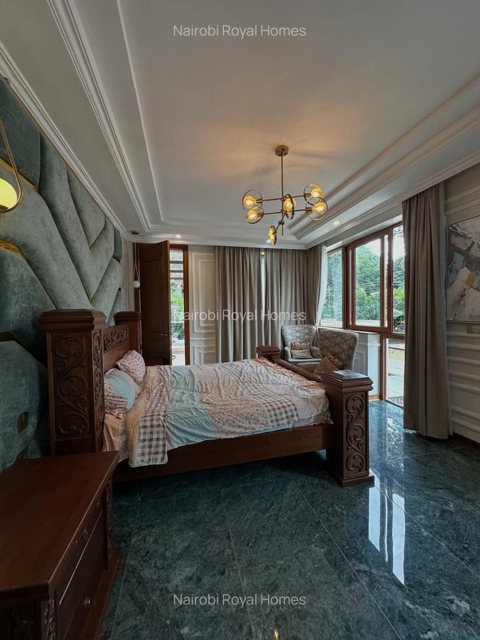 6 Bed Townhouse with En Suite at Lavington Road - 7