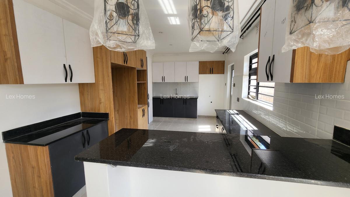 3 Bed House with En Suite at Forest Line Road - 8