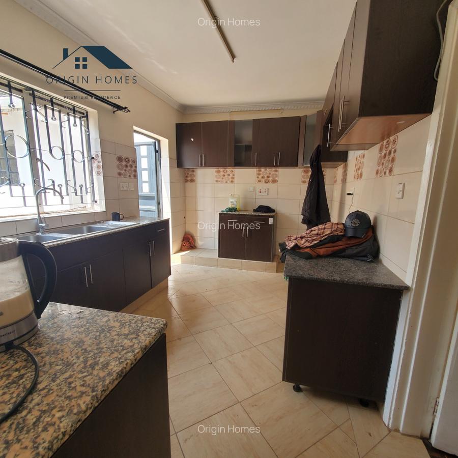 3 Bed Townhouse with En Suite at Dennis Pritt Road - 12