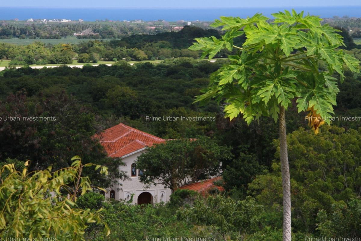 5 Bed Villa with En Suite in Vipingo - 2