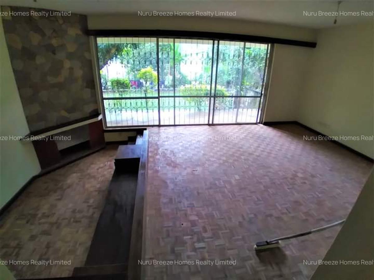 4 Bed Townhouse with En Suite in Westlands Area - 4