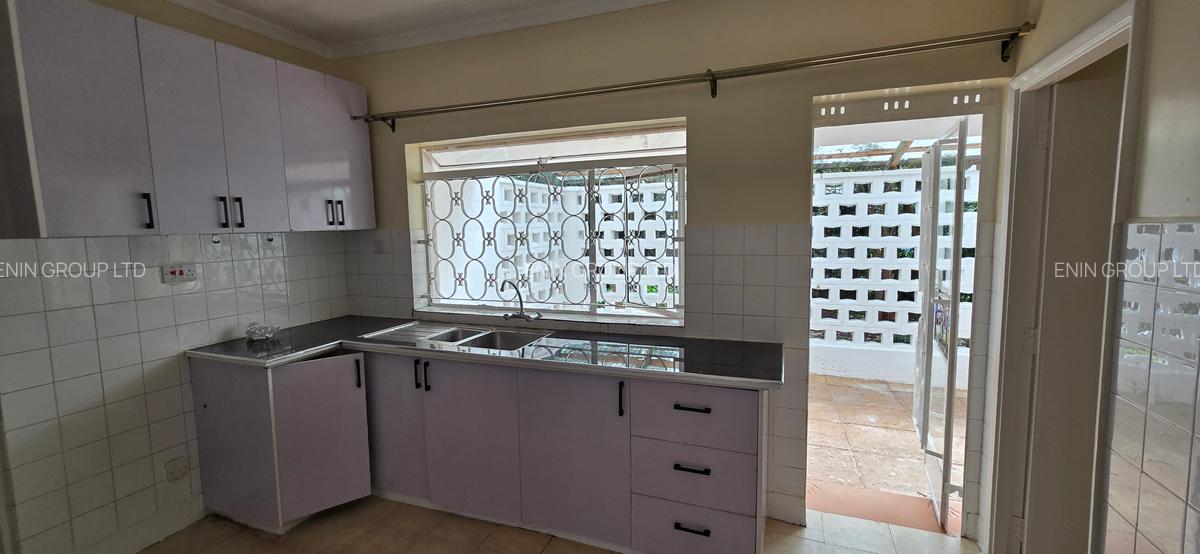 4 Bed House with En Suite at Gigiri - 7