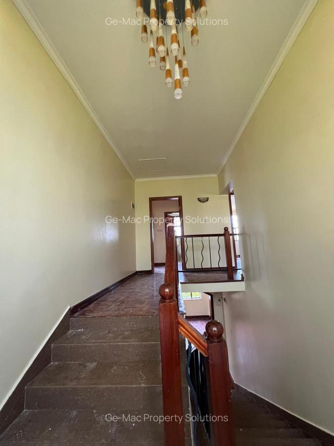 4 Bed House with En Suite in Loresho - 8