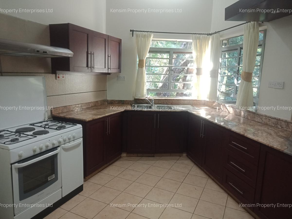5 Bed Townhouse with En Suite in Kitisuru - 5