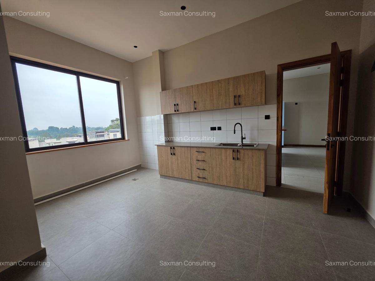 4 Bed Apartment with En Suite in Loresho - 15