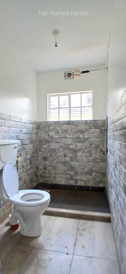 3 Bed House with En Suite at Lavington Green - 8