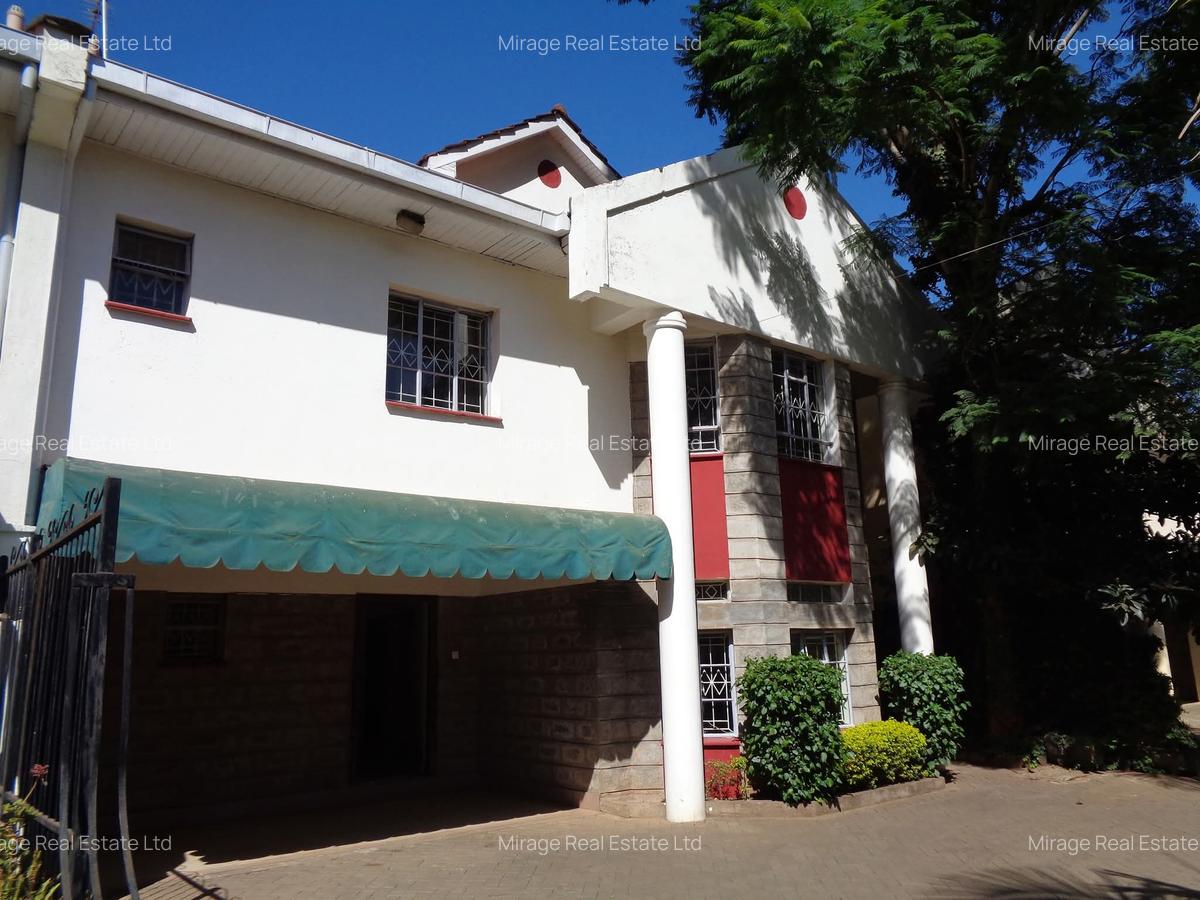 5 Bed Townhouse with Staff Quarters in Lavington - 1