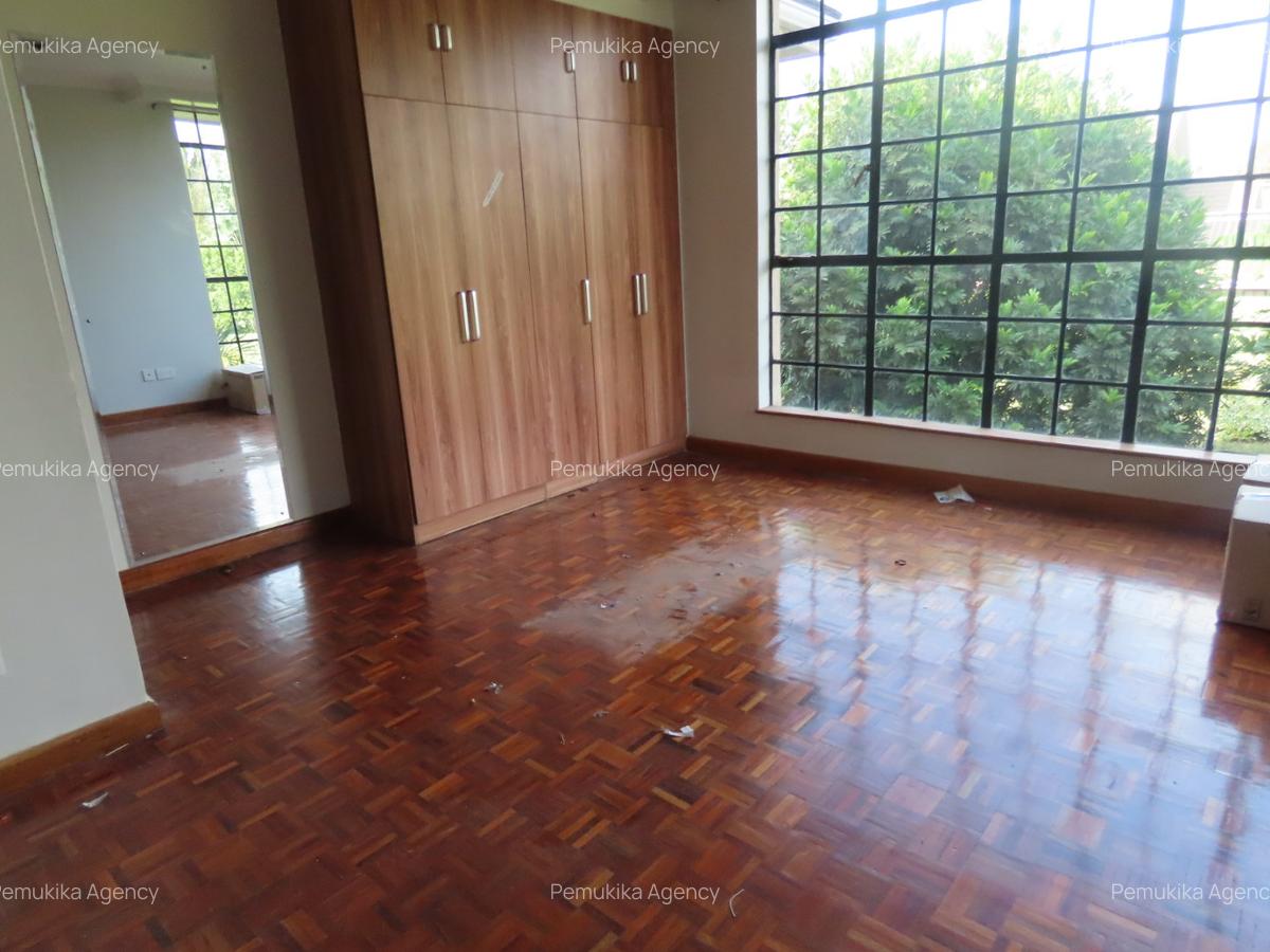 4 Bed Townhouse with En Suite in Karen - 9