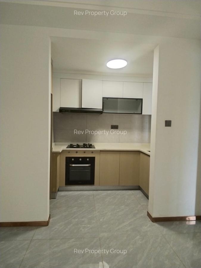 2 Bed Apartment with En Suite in Riverside - 7