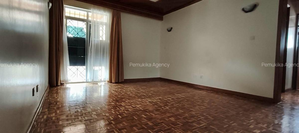 5 Bed Townhouse with En Suite in Runda - 13