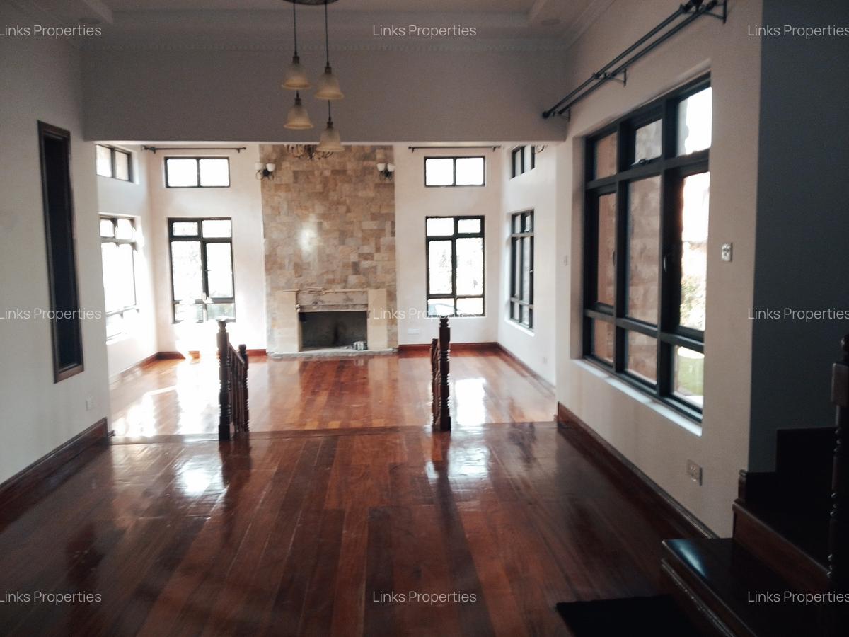 4 Bed Townhouse with En Suite at Karen - 12