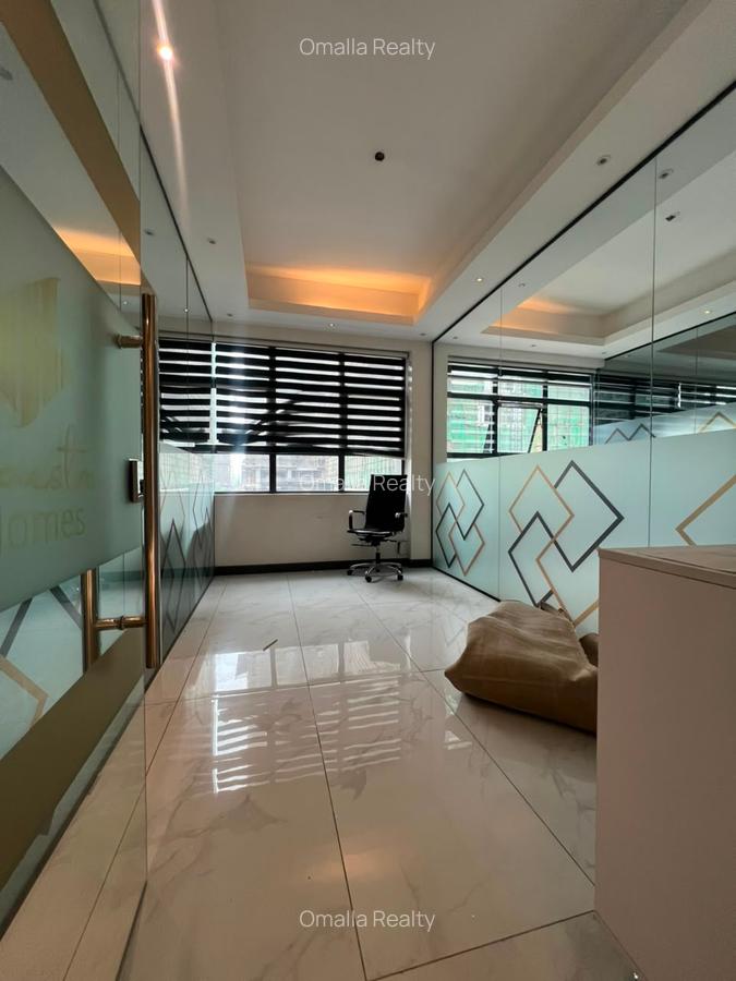 2,200 ft² Commercial Property with Service Charge Included in Westlands Area - 6