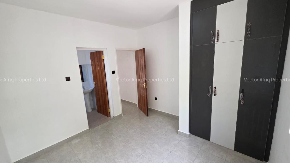 3 Bed House with En Suite in Kitengela - 4