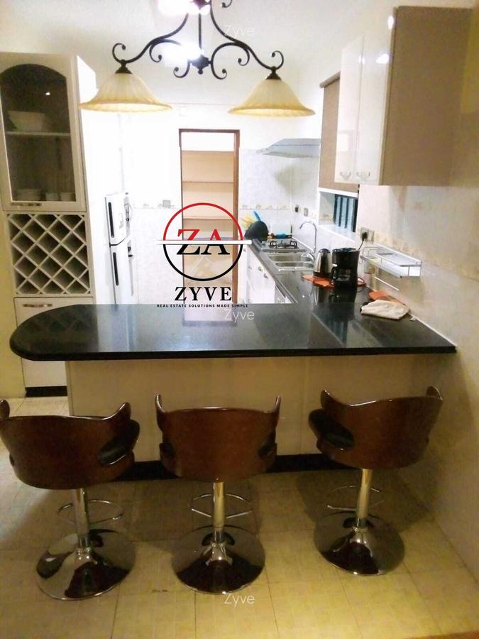 Serviced 2 Bed Apartment with En Suite at Rosslyn - 8