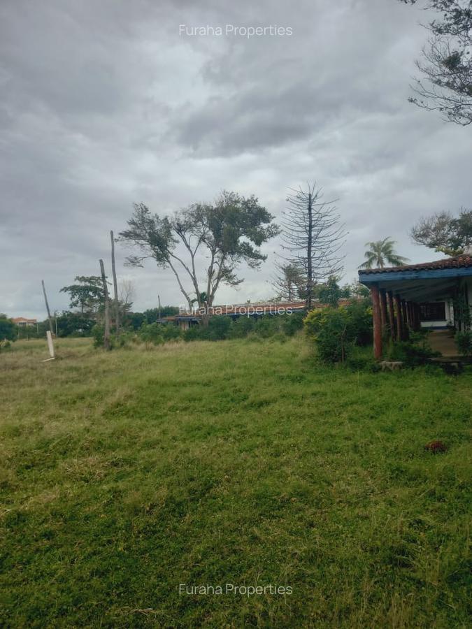 8 ac Land in Shanzu - 4