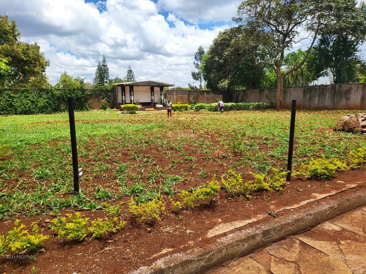 5 Bed Townhouse with En Suite in Runda - 4