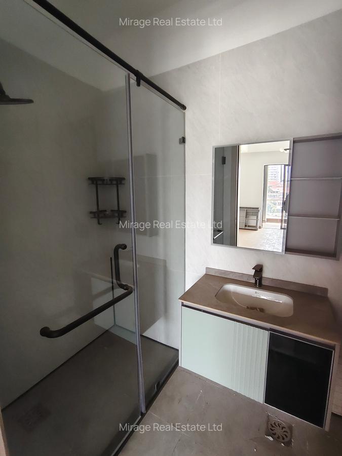 2 Bed Apartment with Swimming Pool in Kilimani - 4