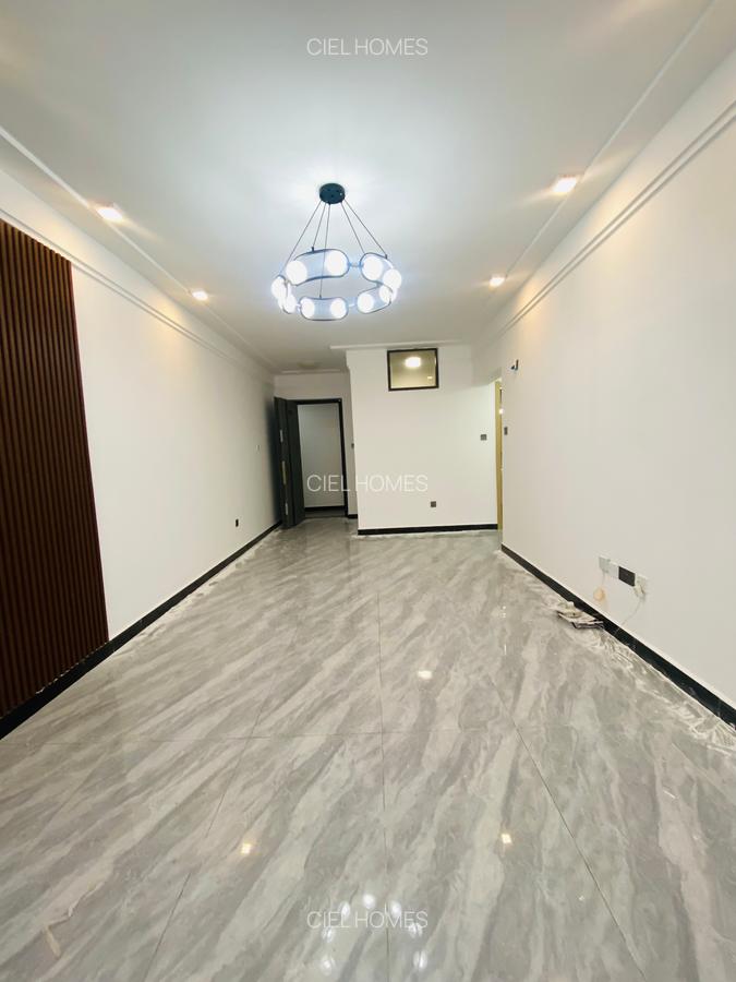 1 Bed Apartment with Swimming Pool at Wood Avenue - 2