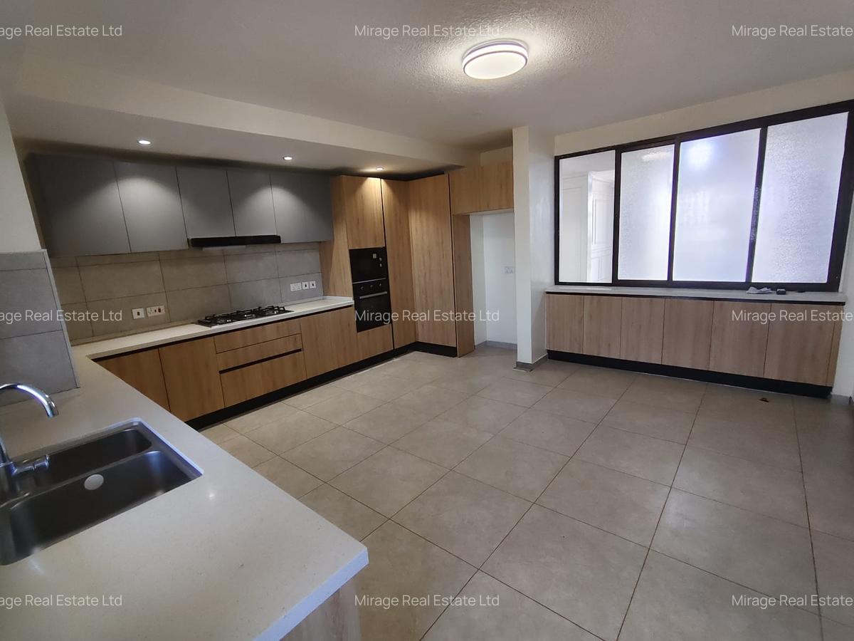 4 Bed Apartment with En Suite in Kileleshwa - 17