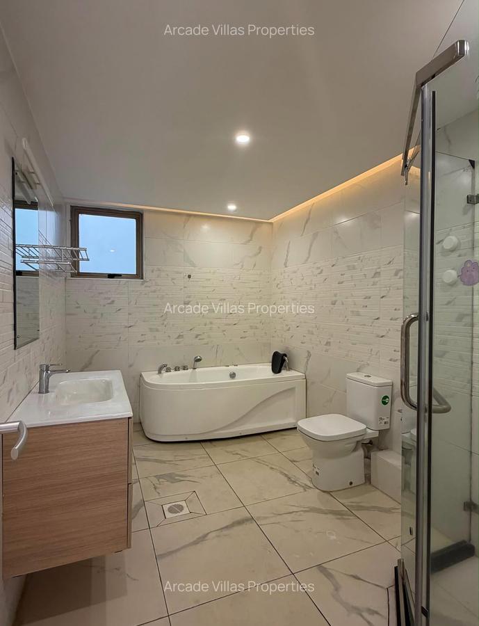 4 Bed Apartment with En Suite in Kileleshwa - 9