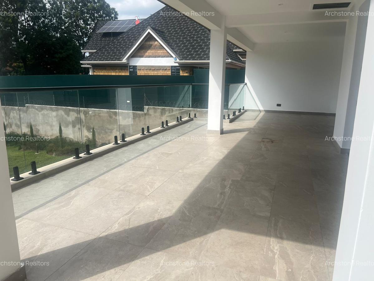 5 Bed House with En Suite in Runda - 5