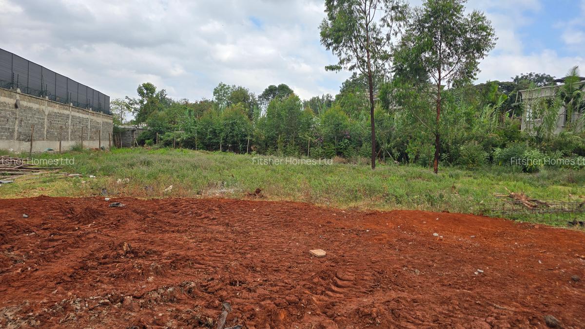 Residential Land in Garden Estate - 9