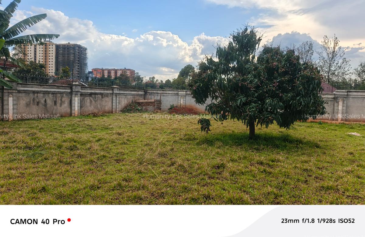 5 Bed Villa with En Suite at Safari Park Avenue - 8