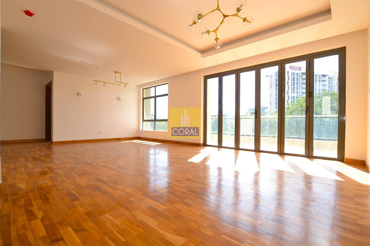 4 Bed Apartment with Backup Generator in Rosslyn - 2