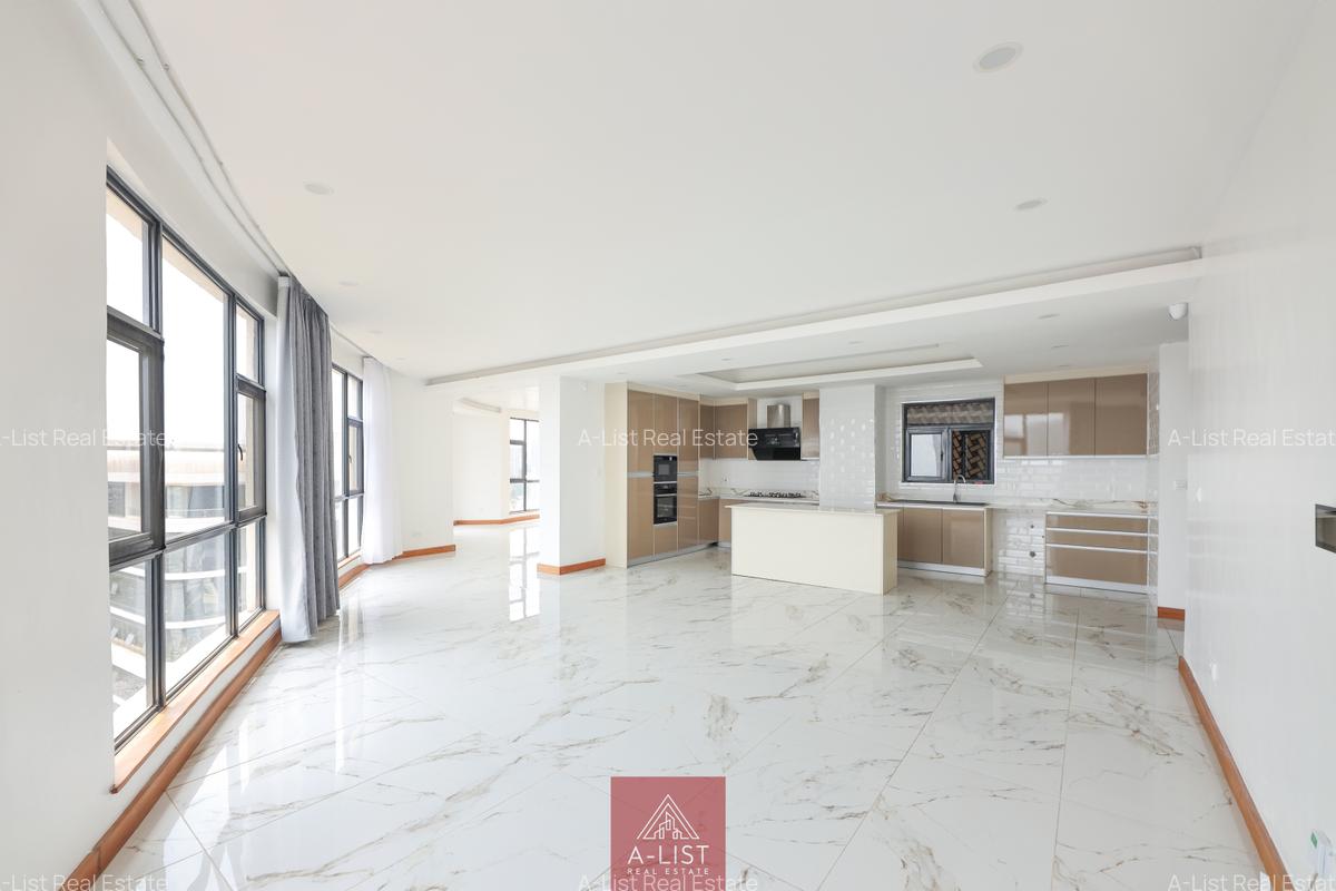 4 Bed Apartment with En Suite at Lantana Road - 2